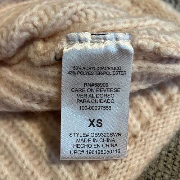 NWT Gianni Bini size XS light pink cropped sweater - Picture 3 of 3